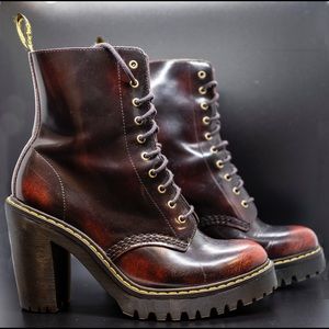 Dr. Martin lace up boots - size 8